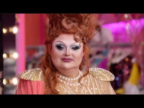 Pixie Polite in Untucked
