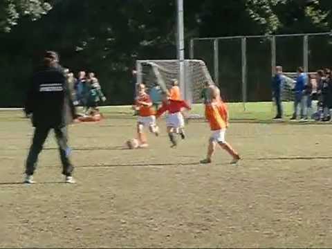 Oranje Wit E7 - VVGZ E5  uitslag 8 - 0    22-09-2012