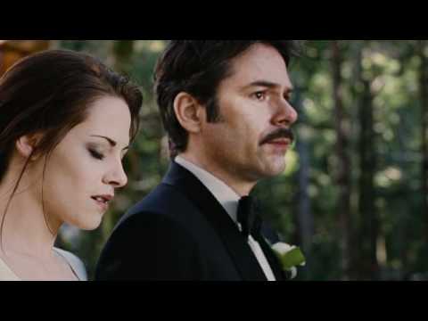 The Twilight Saga's Breaking Dawn Part I (Featurette 'Wedding Event')