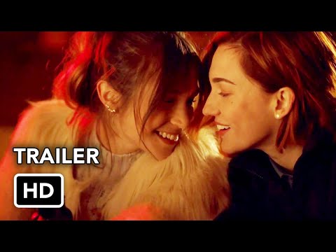afbeelding Wynonna Earp Season 4 "Fight Like An Earper" Trailer (HD) This Summer
