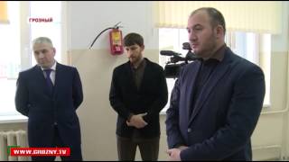 Куда исчезала школьная мебель?