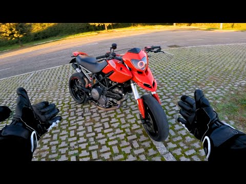 A BIKE FOR REAL MEN | Ducati Hypermotard 796 | POV [4K]