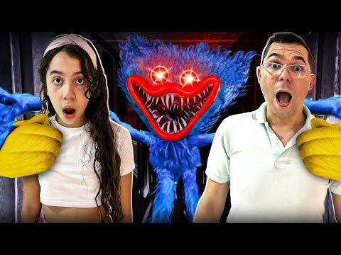 SARAH E O PAPAI NO JOGO DO HUGGY E OLHA O NO QUE DEU !