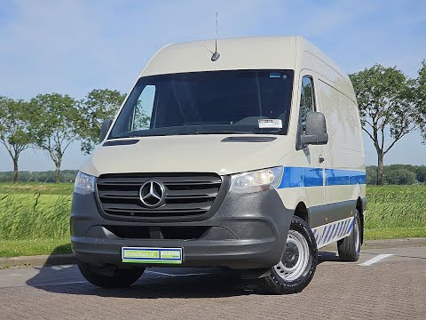 Mercedes-Benz Sprinter video miniatur