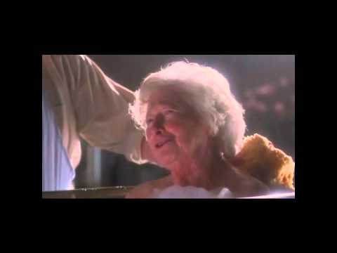 Masters of Horror - Family - Wash me in the water scene