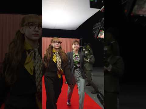 レッドカーペットを歩く#ふるっぱー がかっこ良すぎた👓✨#君と目があったとき #ふるっぱー #FRUITSZIPPER #フルーツジッパー