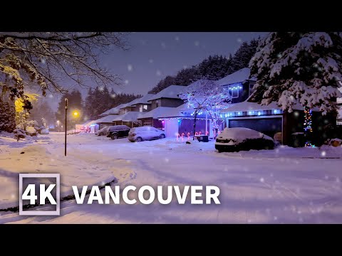 【4K】Snowy Walk in East Vancouver |Christmas 2022|...