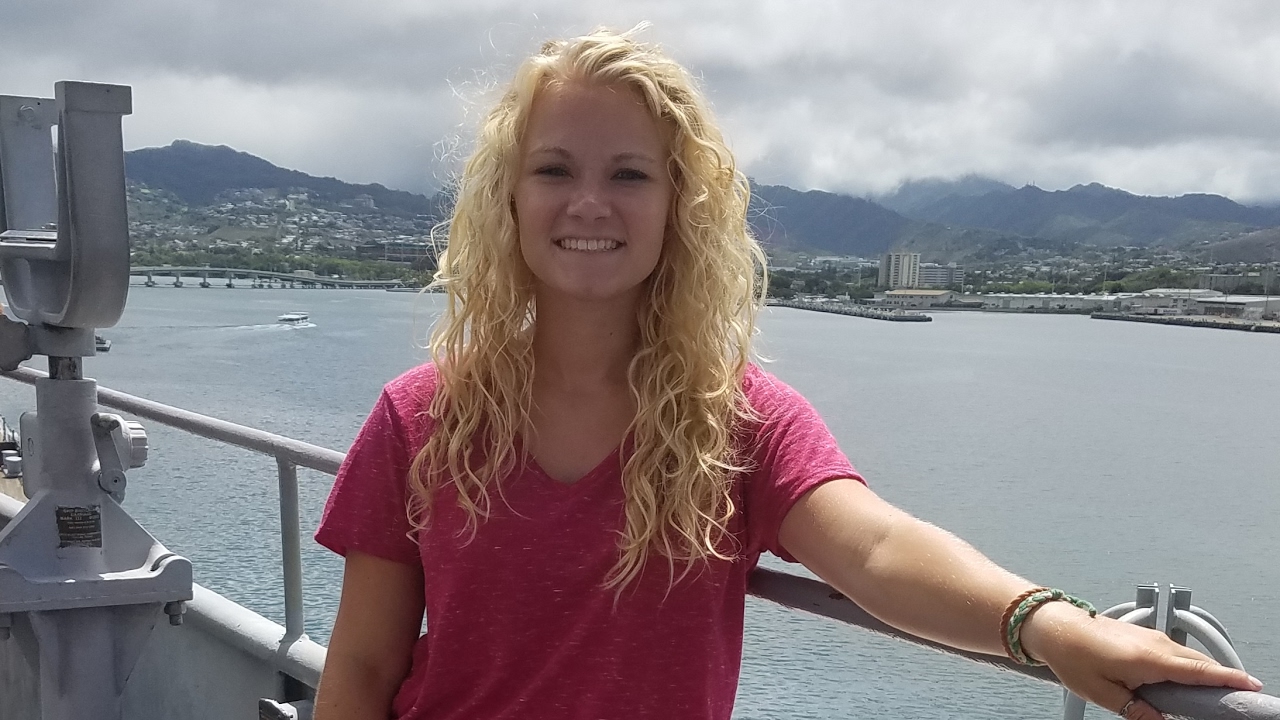 Genetics Chapter 5 three point cross presentation