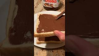 Download lagu Quick Breakfast Nutella and Bread #viral #shorts #nutella mp3