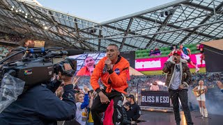 NRL Grand Final - Bliss n Eso &#39;Moments&#39; (Live)