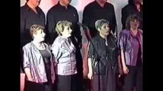 המקהלה העירונית רננים בת-ים 2002.wmv (ידידנו היקר משה רצון ז"ל) - התמונה מוצגת ישירות מתוך אתר האינטרנט יוטיוב. זכויות היוצרים בתמונה שייכות ליוצרה. קישור קרדיט למקור התוכן נמצא בתוך דף הסרטון