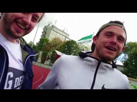 Auf dem Weg zur Halbzeitansprache bei Concordia Eschersheim