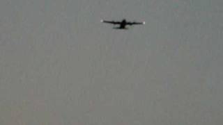 preview picture of video 'C-130 flying over Lake Milton, Ohio'
