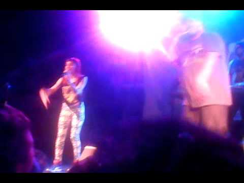 Explicitos show en vivo La Madriguera - Microphone Edition