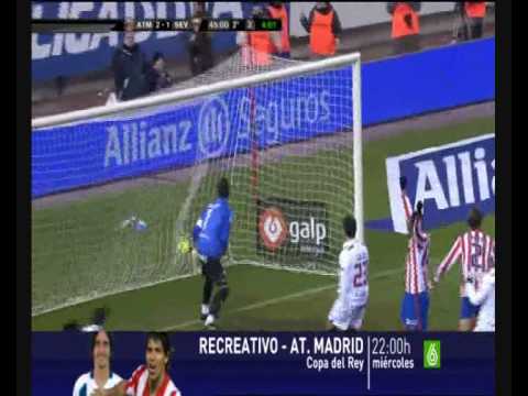 TEMP 09-10 Jornada 16. 2-1 Antonio Lopez (Atletico-Sevilla).wmv