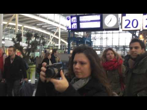Piano jamming at Utrecht Central Station