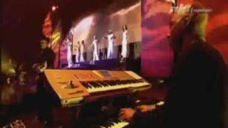 Sunshine [Carnival Live 2002 - TV]