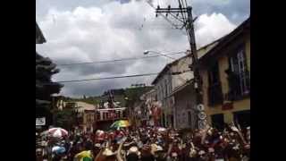 preview picture of video 'Carnaval 2013 São Luiz do Paraitinga Bloco do Juca Teles'