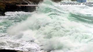 Rough sea and crashing waves