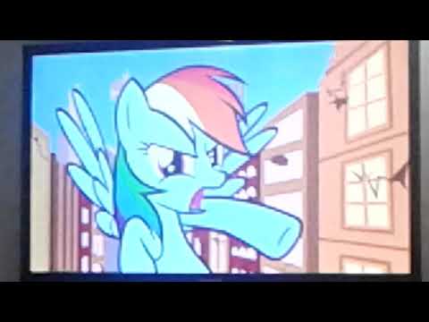 Double Rainboom scene-Rainbow Dash and Powerpuff Girls