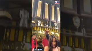 Download lagu Dancing Queen Nora Fatehi Spotted Looking Sexy in her new look #norafatehi #shorts #nora #dancequeen mp3