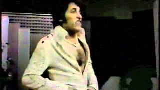 Pat Curtis (A.K.A.  Elvis Little) Preforming "Don't be cruel" on the Dini Petty Show