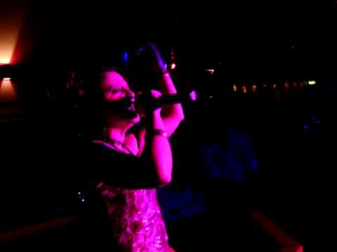 Vivian B from "Da Blitz" alla discoteca "Heaven" di Roma (2° Parte)