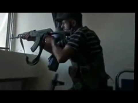 الاشتباكات الدائرة بين كتيبة التحرير وقوات النظام في معرة النعمان في ريف إدلب