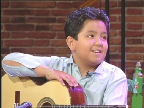 Rayito, child prodigy of the flamenco guitar, plays "Alegrías" (1993)