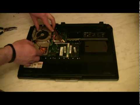 Разбираем и чистим ASUS F3SA