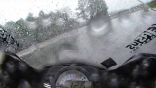 Vidéo Taggi sur le circuit de Bresse, zx6r + pluie par taggi