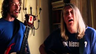 The Wood Brothers - Fox on the Run - Pickathon Beardy Session