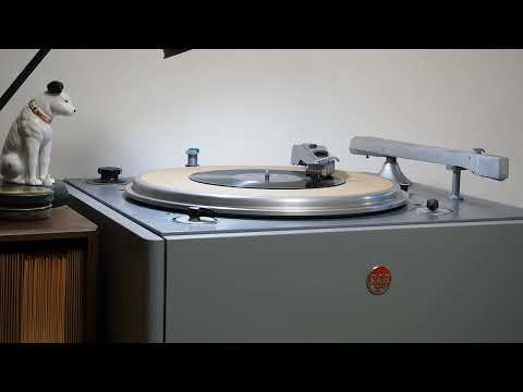 Satan Does The Rhumba / Erskine Hawkins and his Orchestra