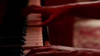 "Laura's Theme" From 'Piano Works', Craig Armstrong