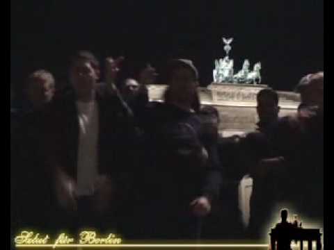 KRITISCHE DISSTANZ & TEROA TEAM - SALUT FUER BERLIN (REMIX)