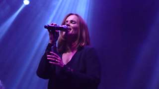 Belinda Carlisle Bonnie Et Clyde Live Manchester 2015