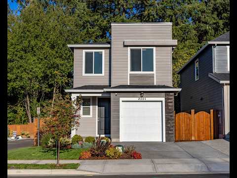 Brand New! - 3 bedr - One block from Battle Ground amenities. property video