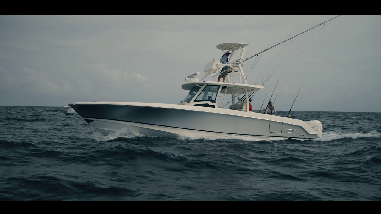New 2027 Boston whaler 380 Outrage for Sale | Vancouver, BC | M&P Yacht Centre | 68e40e65ae357479a20e7d75