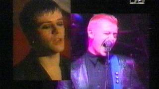 Manic Street Preachers - Gold Against The Soul Special, UK MTV Headbanger's Ball, 1993.