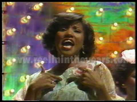 The Emotions- "Best Of My Love" 1977 [Reelin' In The Years Archive]