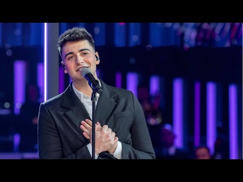 Blanco y Negro, Juanjo Bona (Aria) 