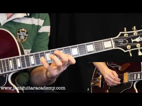 Sagi plays the blues - Michael Sagmeister on JazzGuitarAcademy.com -