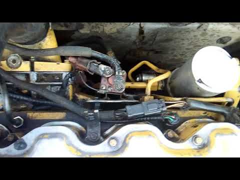 SHOW A BEAUTIFUL CAT 325 C ENGINE PERFORMANCE !