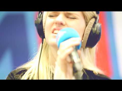 MNM: Emma Bale - Way Down We Go (Kaleo cover)
