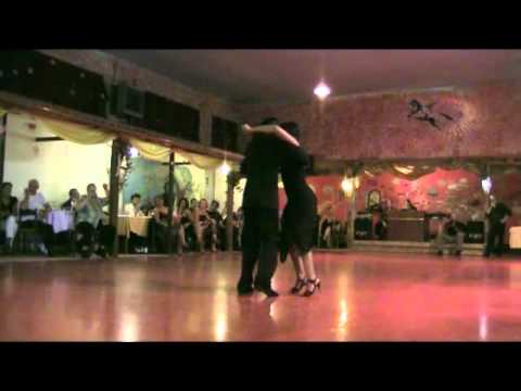  Corina Herrera  and  Octavio Fernandez  are  dancing  to  the  milonga  "  Que Tiempo Aquel  "