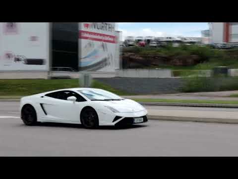 Lamborghini Gallardo LP560-4 Final Edition Acceleration & Amazing Sounds!