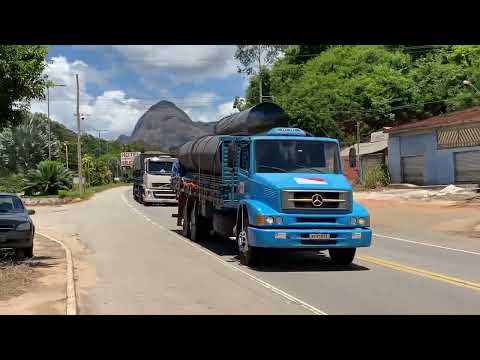 Os brutos passando por Catuji  Minas Minas Gerais ￼ cidade do grupo GQA 18 AM