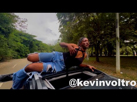 LA COPIA DE PUTY FLY - Kevin Voltro