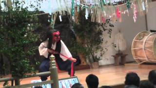 preview picture of video 'Kyushu Island, Japan: A Takachiho Yokagura Dance'