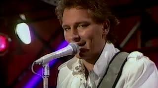 Tomas Ledin -  Everybody Wants To Hear It (SVT Nöjesmaskinen 1984)